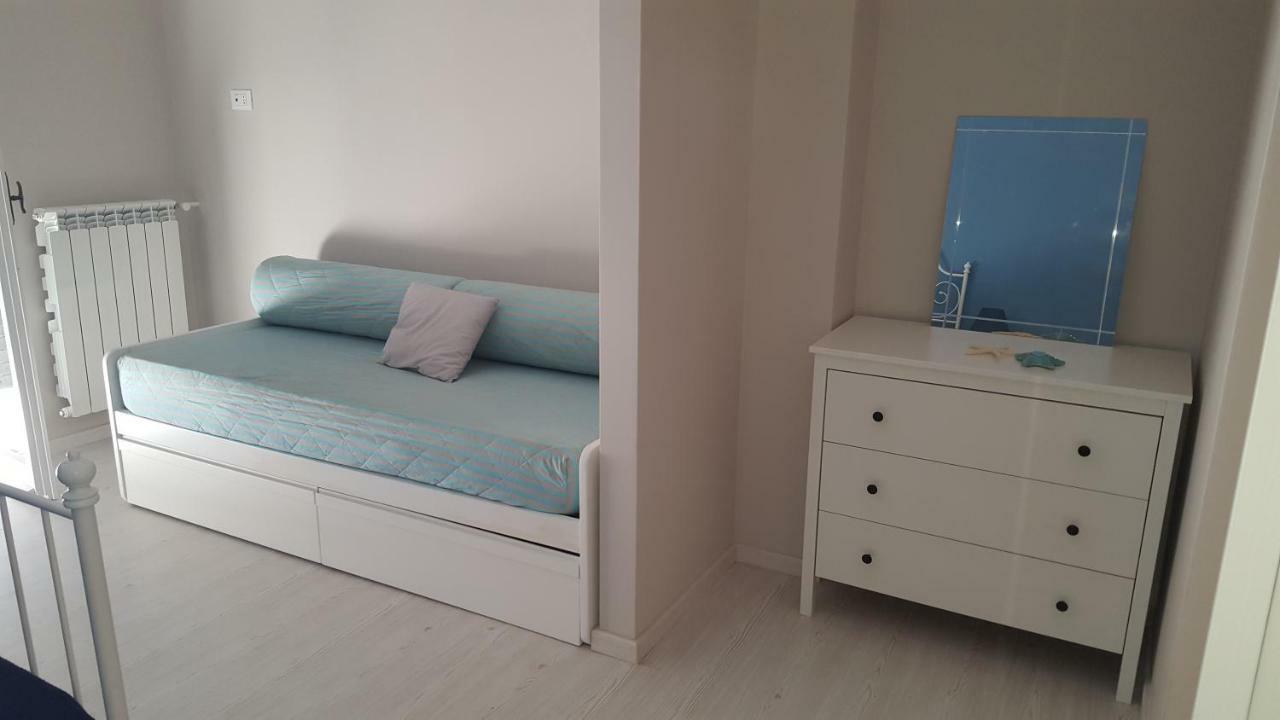 Galu Guest House Гаета Екстериор снимка